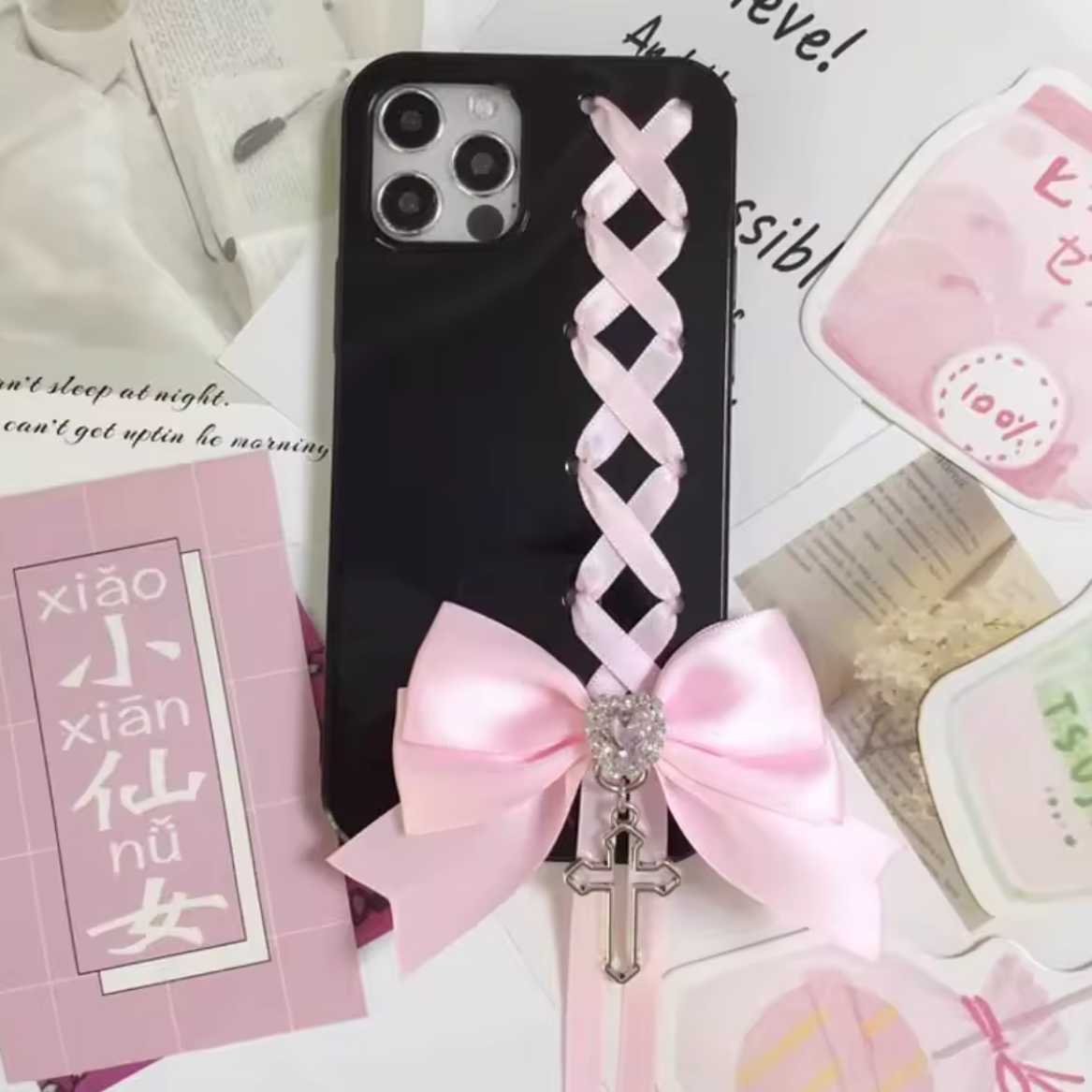 Ribbed Ribbon Dollete Phone Case