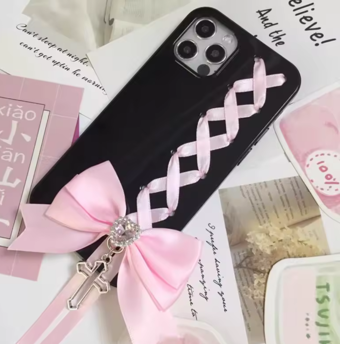 Ribbed Ribbon Dollete Phone Case