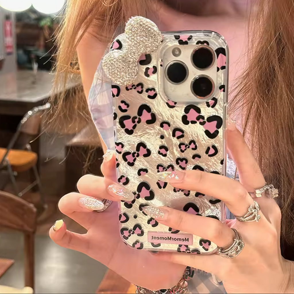 Kitty Leopard w a Bow Phone Case